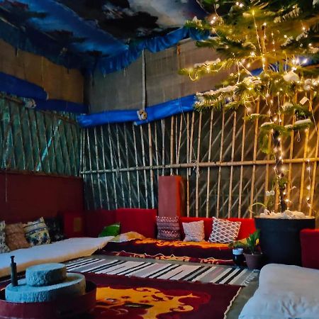 Rishikesh Sadan A Yoga & Spritual Retreat Hotel Tapovan Eksteriør billede
