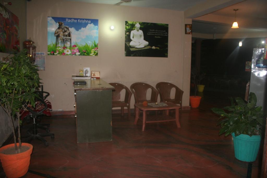 Rishikesh Sadan A Yoga & Spritual Retreat Hotel Tapovan Eksteriør billede
