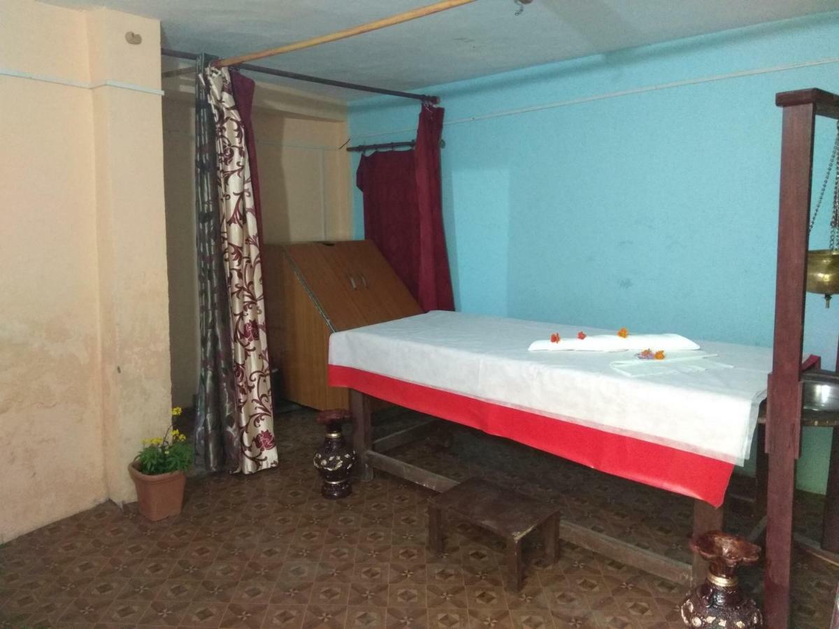 Rishikesh Sadan A Yoga & Spritual Retreat Hotel Tapovan Eksteriør billede