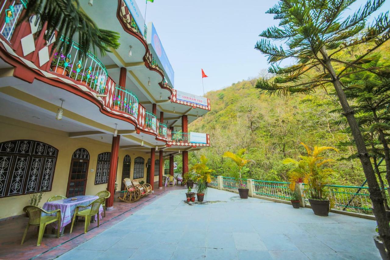 Rishikesh Sadan A Yoga & Spritual Retreat Hotel Tapovan Eksteriør billede