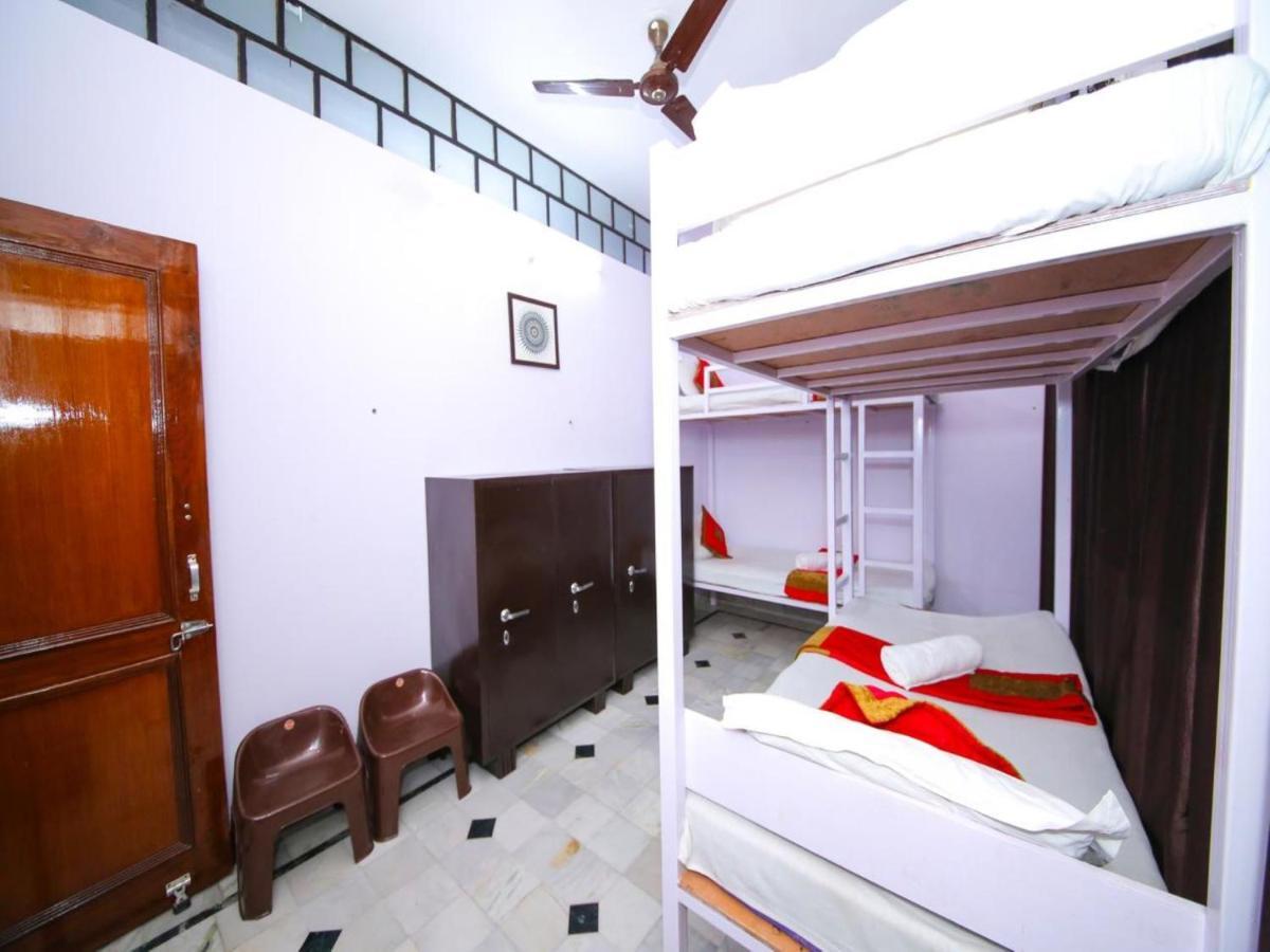 Rishikesh Sadan A Yoga & Spritual Retreat Hotel Tapovan Eksteriør billede