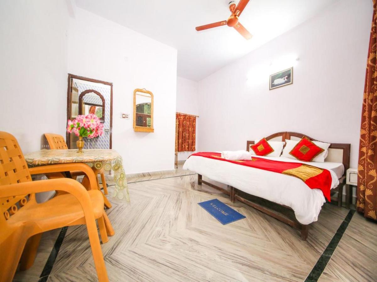 Rishikesh Sadan A Yoga & Spritual Retreat Hotel Tapovan Eksteriør billede